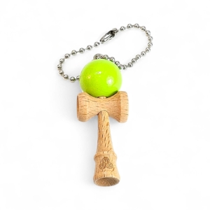 breloc kendama KBR galben